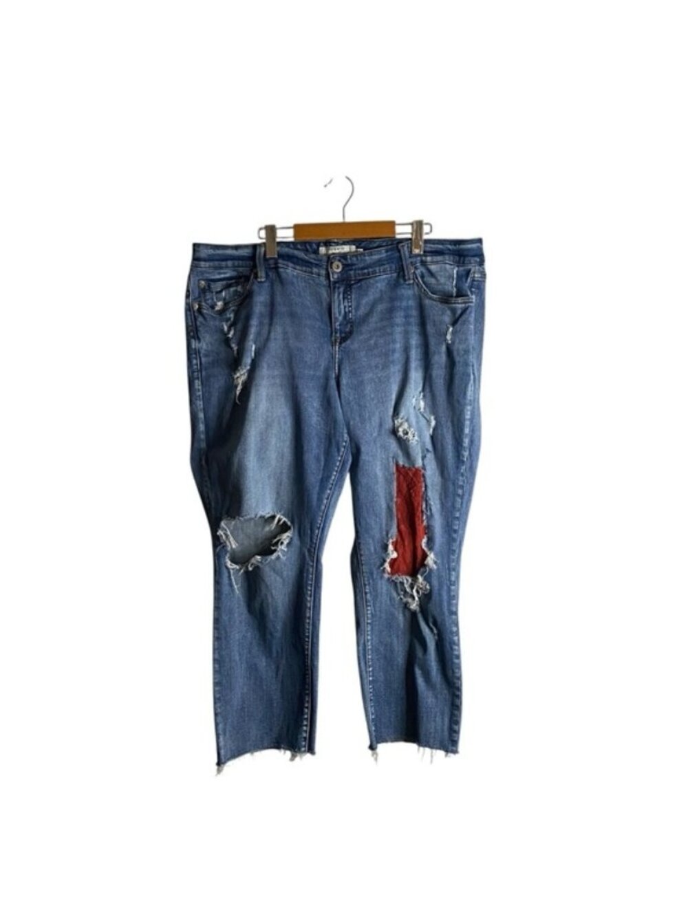 Torrid Women's Medium Indigo Boyfriend Distressed Lace Patch Denim Jeans